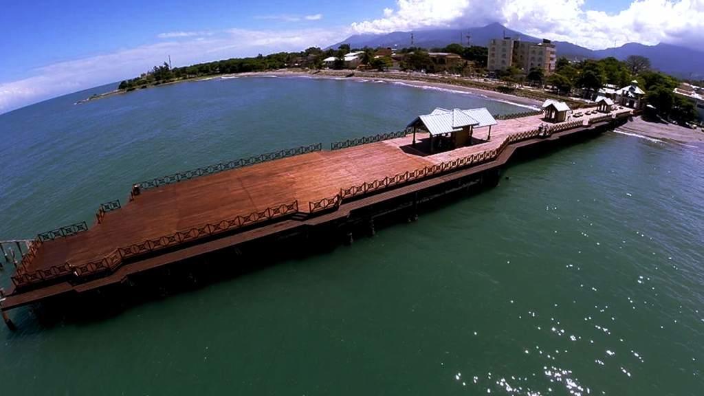 Hotel Art Deco Beach La Ceiba Buitenkant foto