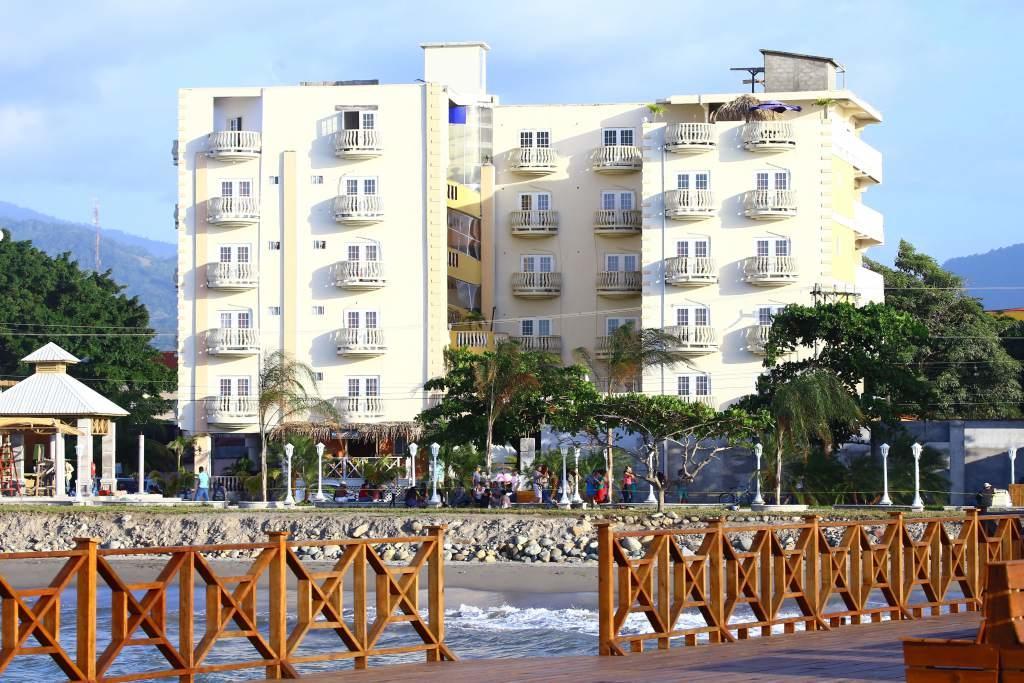Hotel Art Deco Beach La Ceiba Buitenkant foto