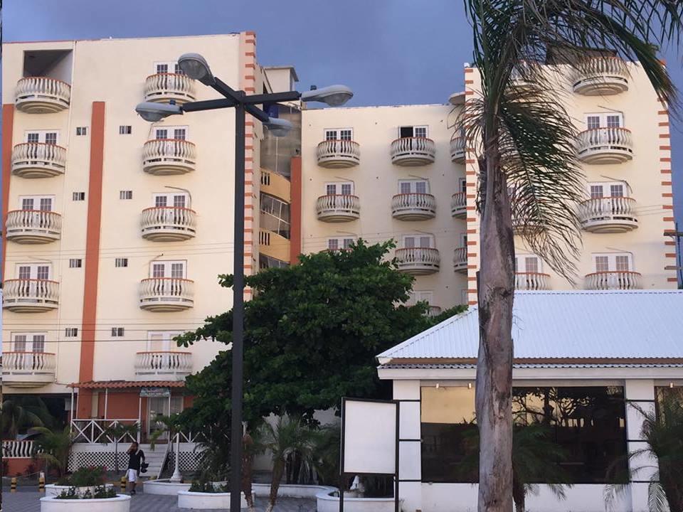 Hotel Art Deco Beach La Ceiba Buitenkant foto