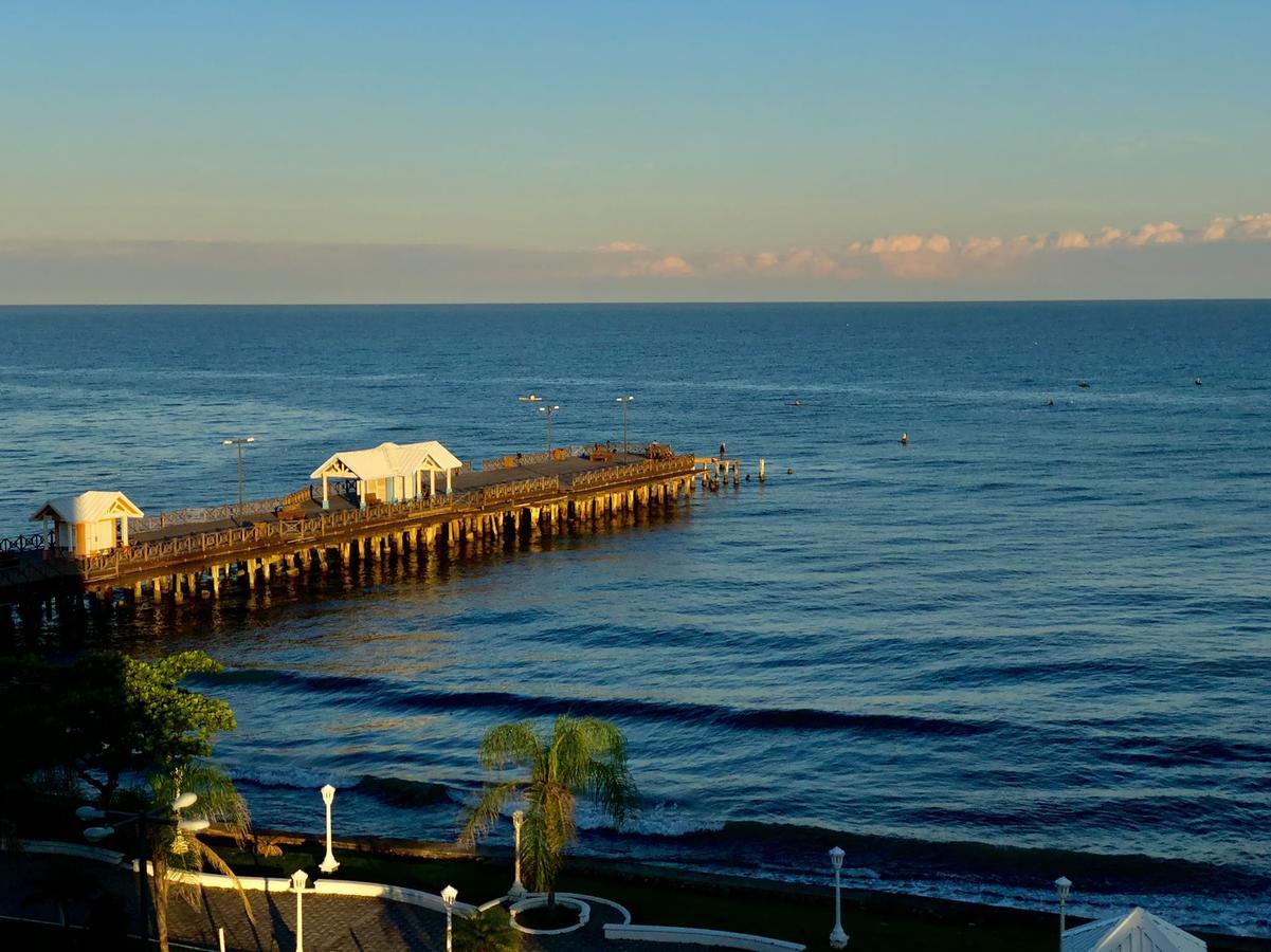 Hotel Art Deco Beach La Ceiba Buitenkant foto